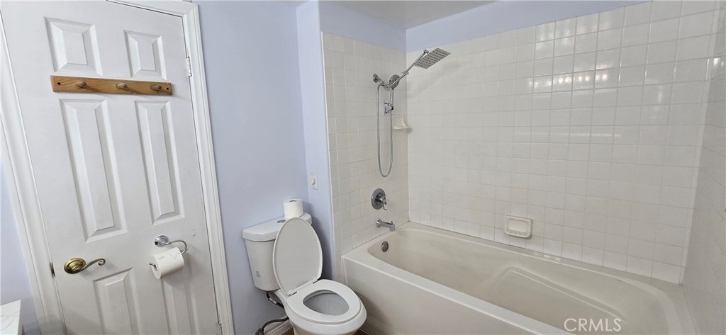 7731 Lehigh Place Westminster, CA 92683 - Photo 21 of 35 Master bathroom