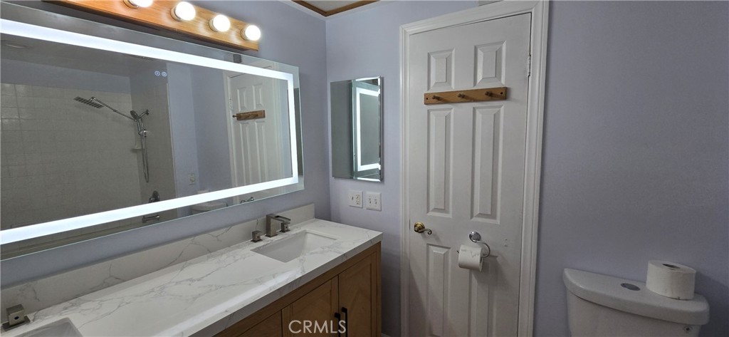 7731 Lehigh Place Westminster, CA 92683 - Photo 22 of 35 Bathroom