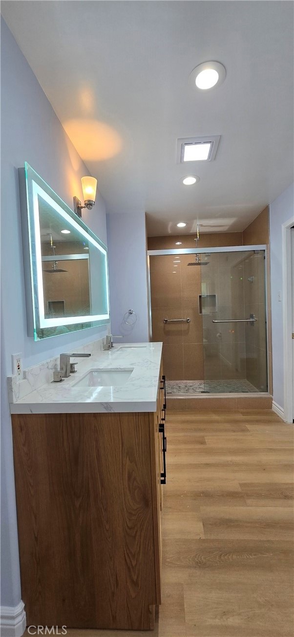 7731 Lehigh Place Westminster, CA 92683 - Photo 35 of 35 Master bathroom