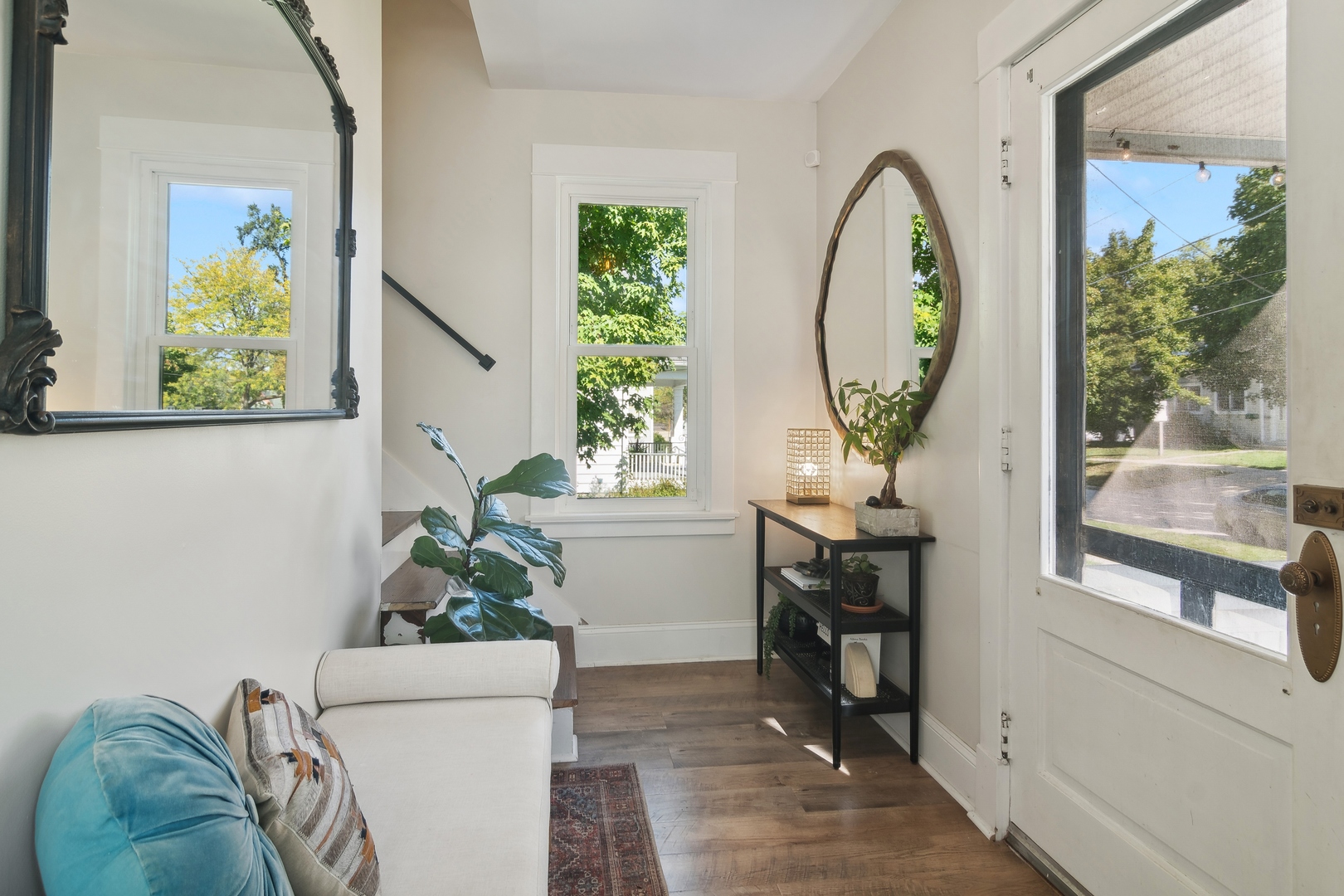 114 Harrison Street Barrington, IL 60010 - Photo 7 of 34 a living room with furniture and a large window