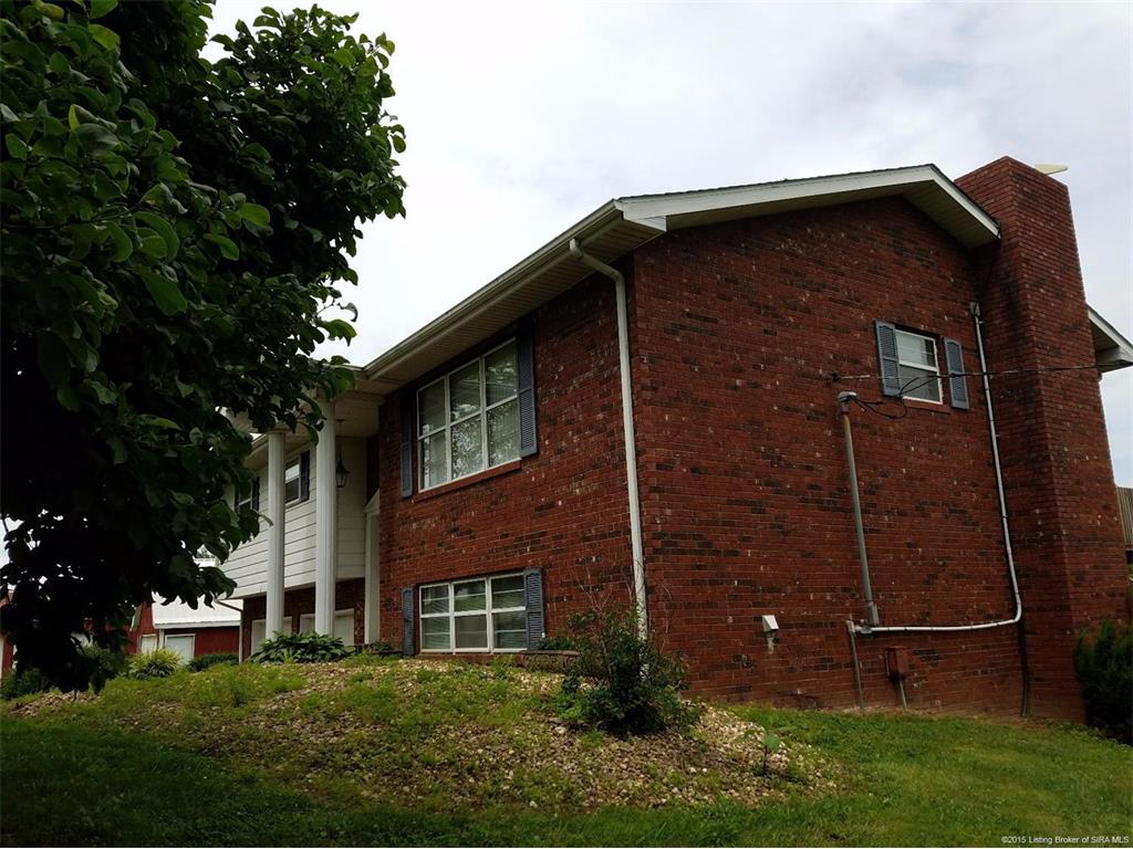 2906 North Wooster Road Scottsburg, IN 47170 - Photo 3 of 44 Gallery Image 3