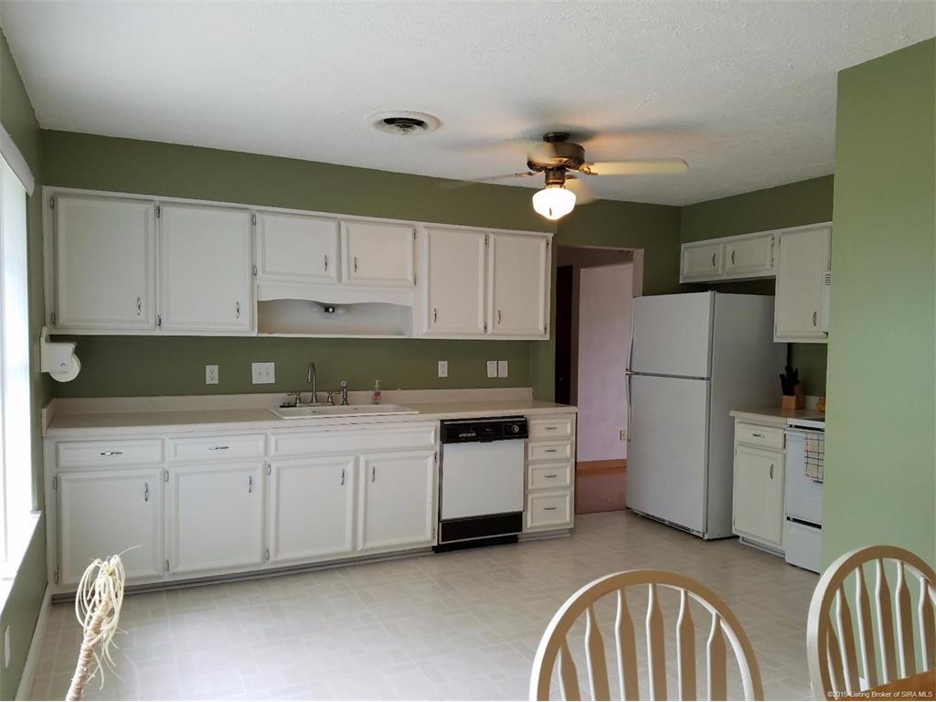 2906 North Wooster Road Scottsburg, IN 47170 - Photo 10 of 44 Gallery Image 10
