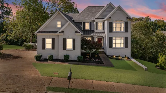 $1,050,000 | 6040 Woodland Hills Drive, Nashville, TN 37211