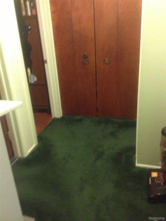 3855 Spring Hill Avenue Inkster, MI 48141 - Photo 4 of 14 pj 025.JPG