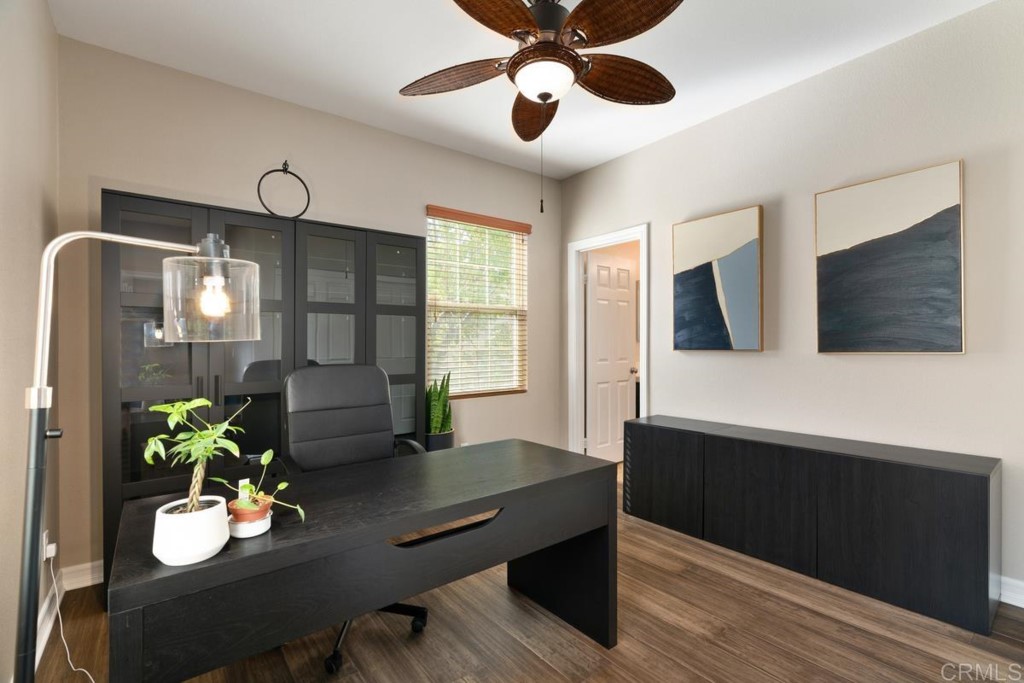 832 Genoa Way San Marcos, CA 92078 - Photo 26 of 42 a workspace with furniture and window