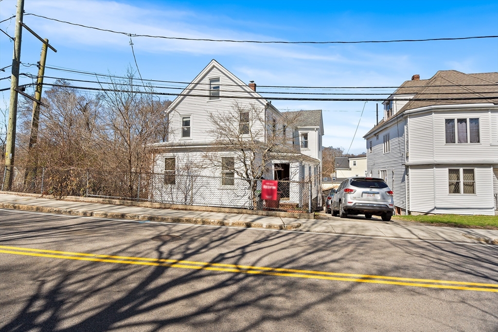 73 Walnut Street Dedham, MA 02026 - Photo 2 of 28