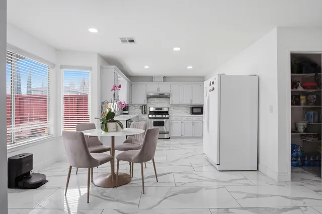 $599,000 | 1336 Northgate Drive, Manteca, CA 95336