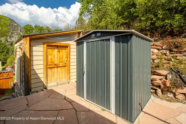 $877,000 | 732 Minter Avenue, Glenwood Springs, CO 81601