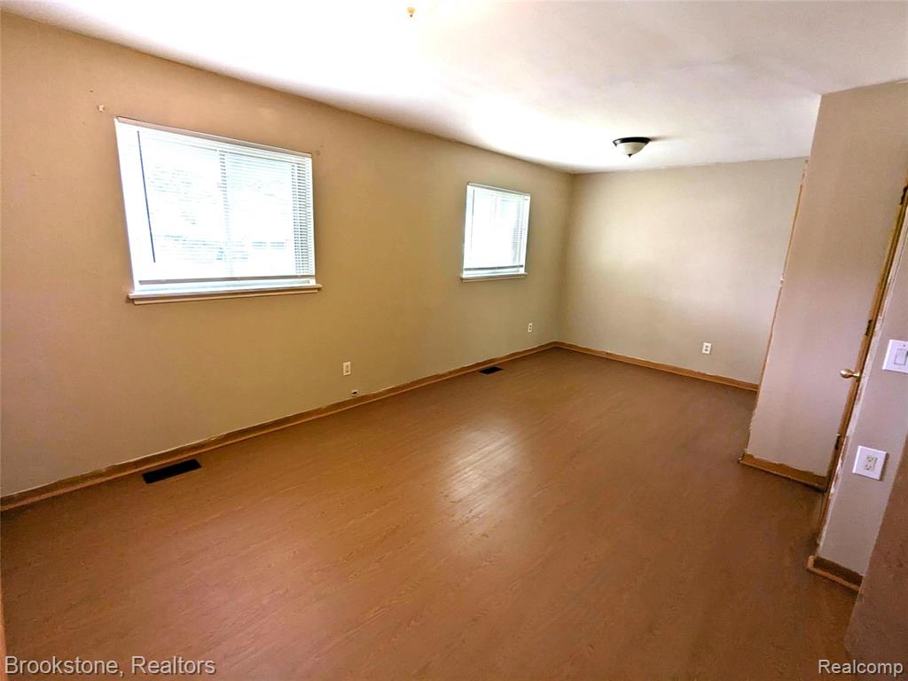 29467 Edward Drive Inkster, MI 48141 - Photo 12 of 31