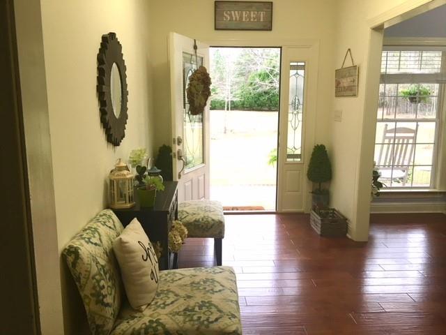 88 Lower Simmons Road Macon, GA 31220 - Photo 7 of 43 a living room with furniture and a large window