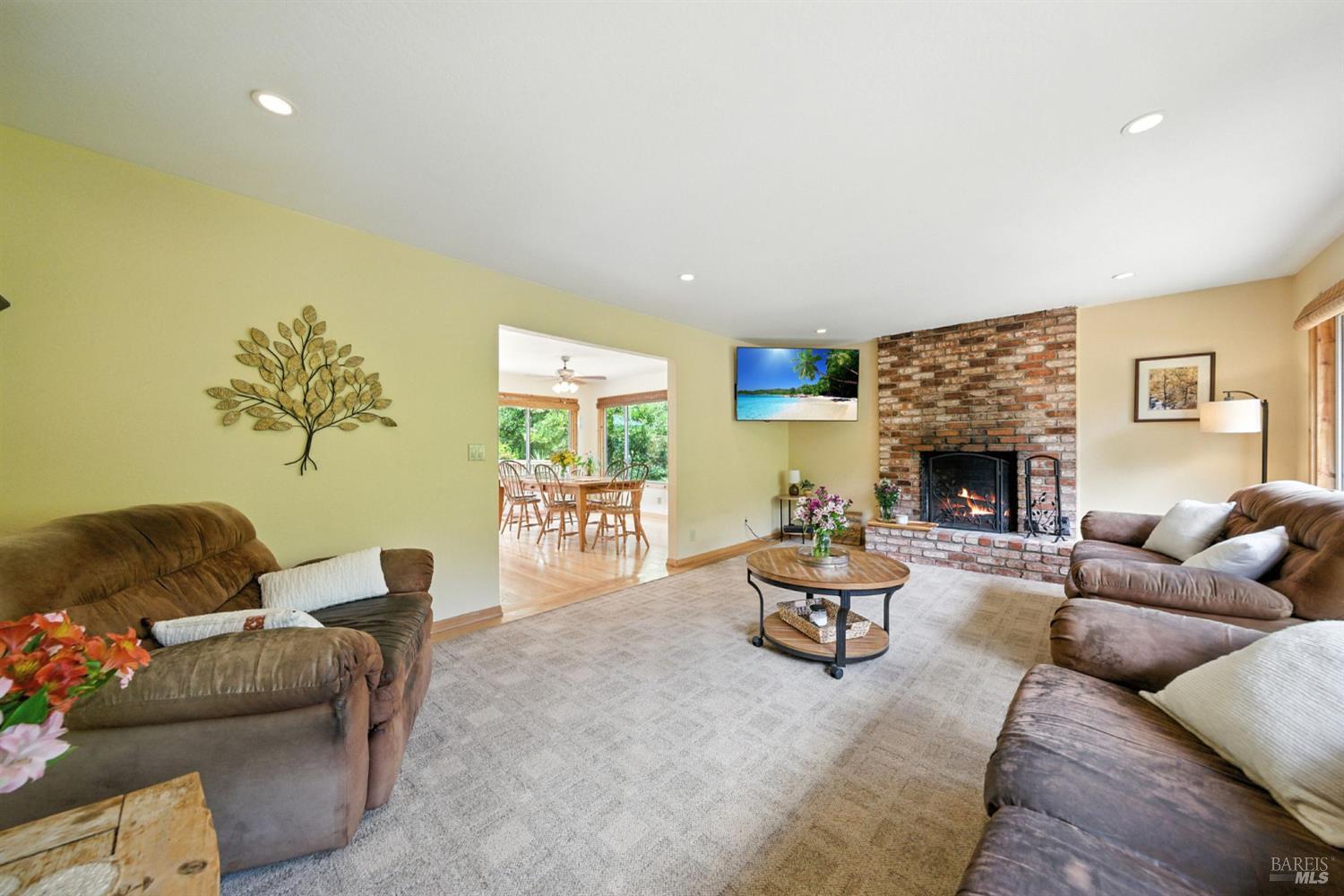 46 Carson Road Woodacre, CA 94973 - Photo 15 of 44