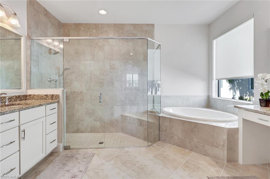 7924 Piemonte Way Naples, FL 34112 - Photo 17 of 23