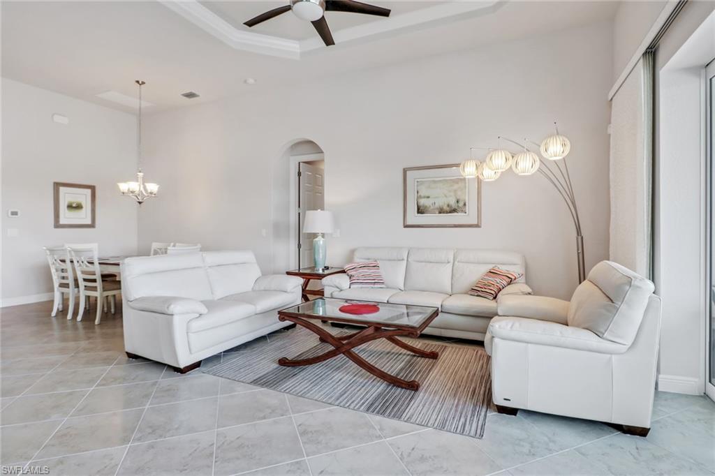 7924 Piemonte Way Naples, FL 34112 - Photo 4 of 23