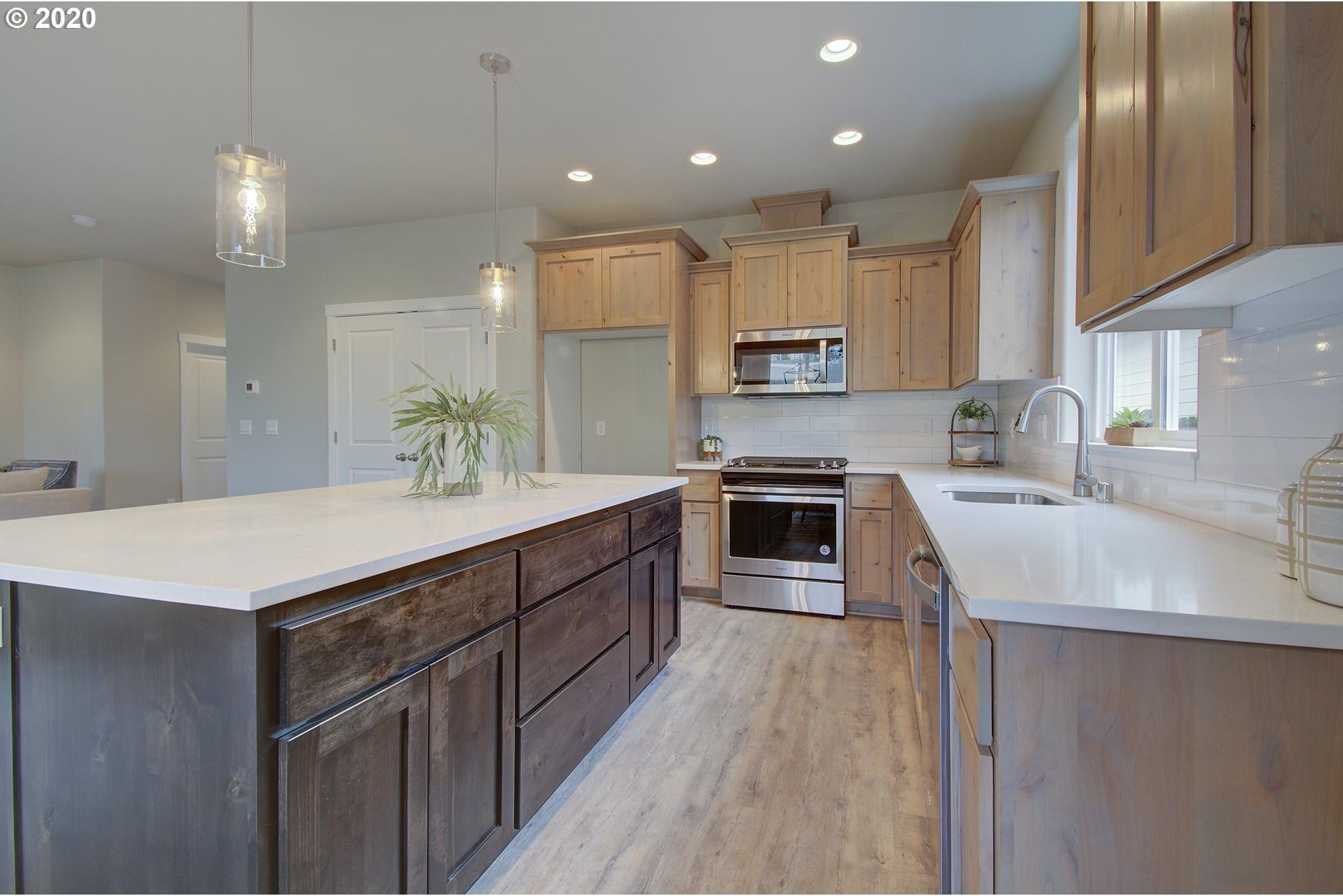 2224 North 4th Way Ridgefield, WA 98642 - Photo 10 of 32 Gallery Image 10