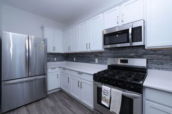 $3,200 | 12332 Derby Royal Drive, Houston, TX 77044