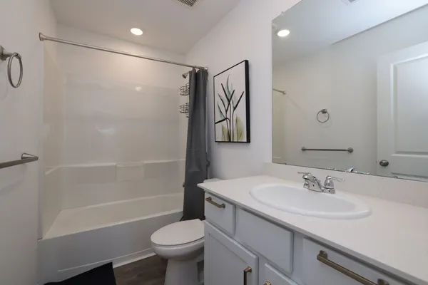 $3,200 | 12332 Derby Royal Drive, Houston, TX 77044