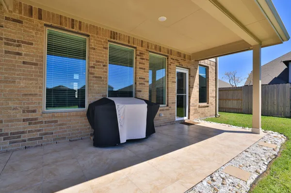 $3,200 | 12332 Derby Royal Drive, Houston, TX 77044