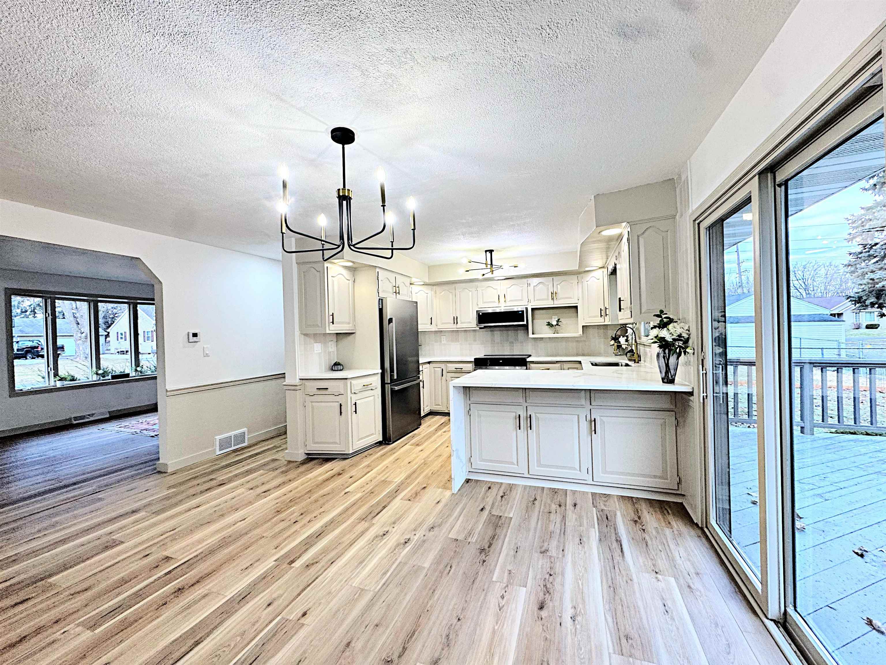 1412 North Rexford Street Appleton, WI 54914 - Photo 6 of 28