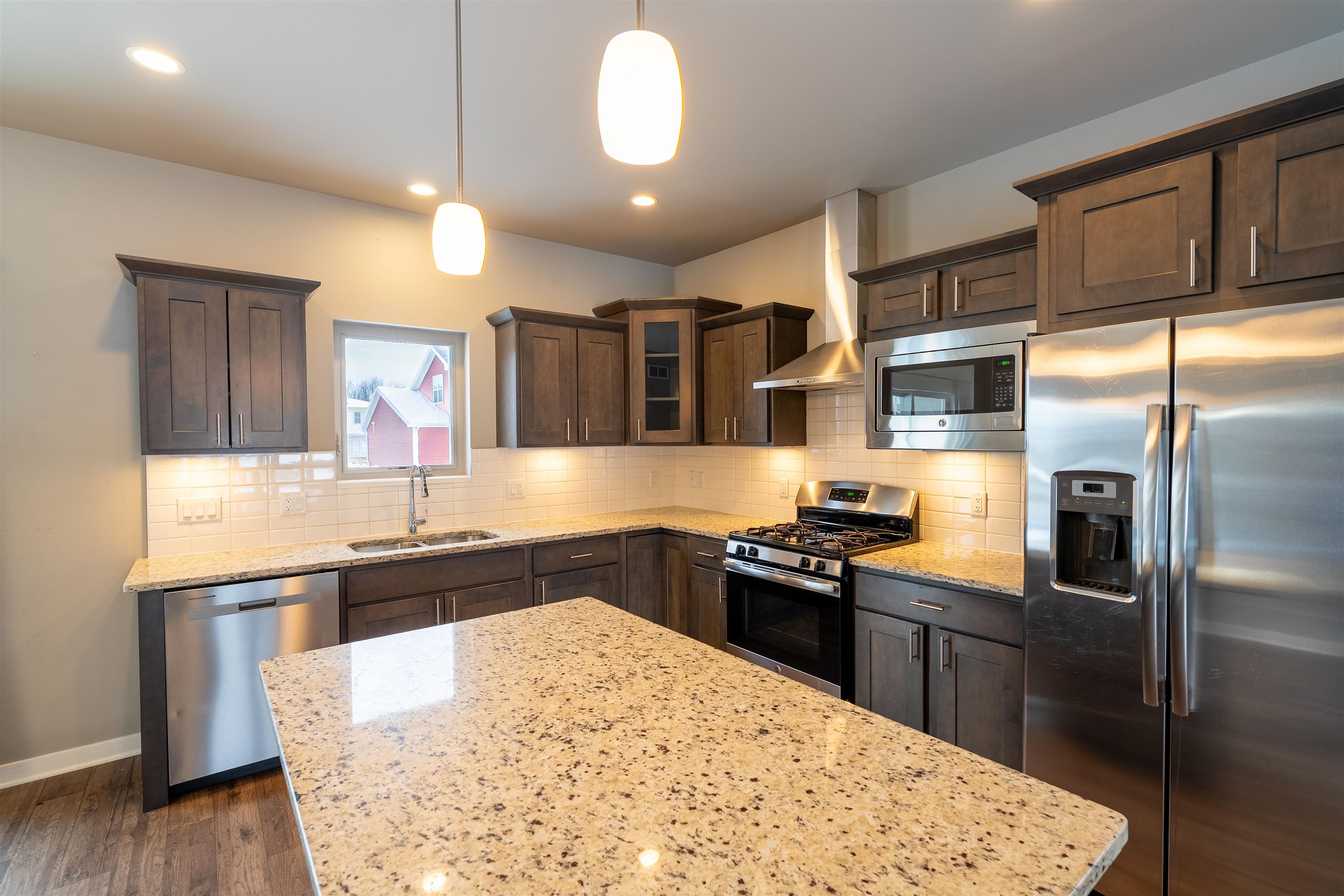 9913 Autumn Breeze Road Middleton, WI 53562 - Photo 11 of 26