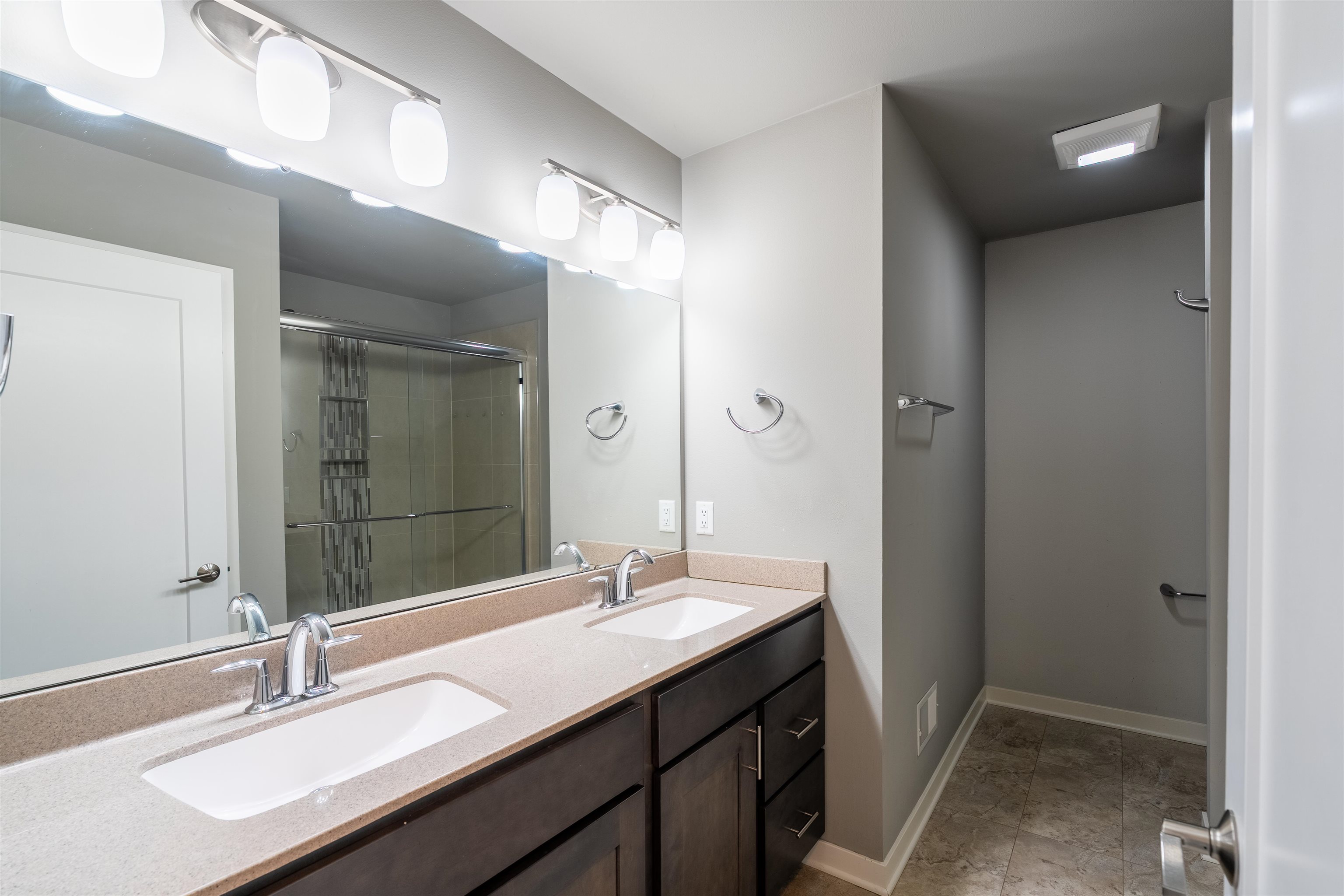 9913 Autumn Breeze Road Middleton, WI 53562 - Photo 18 of 26