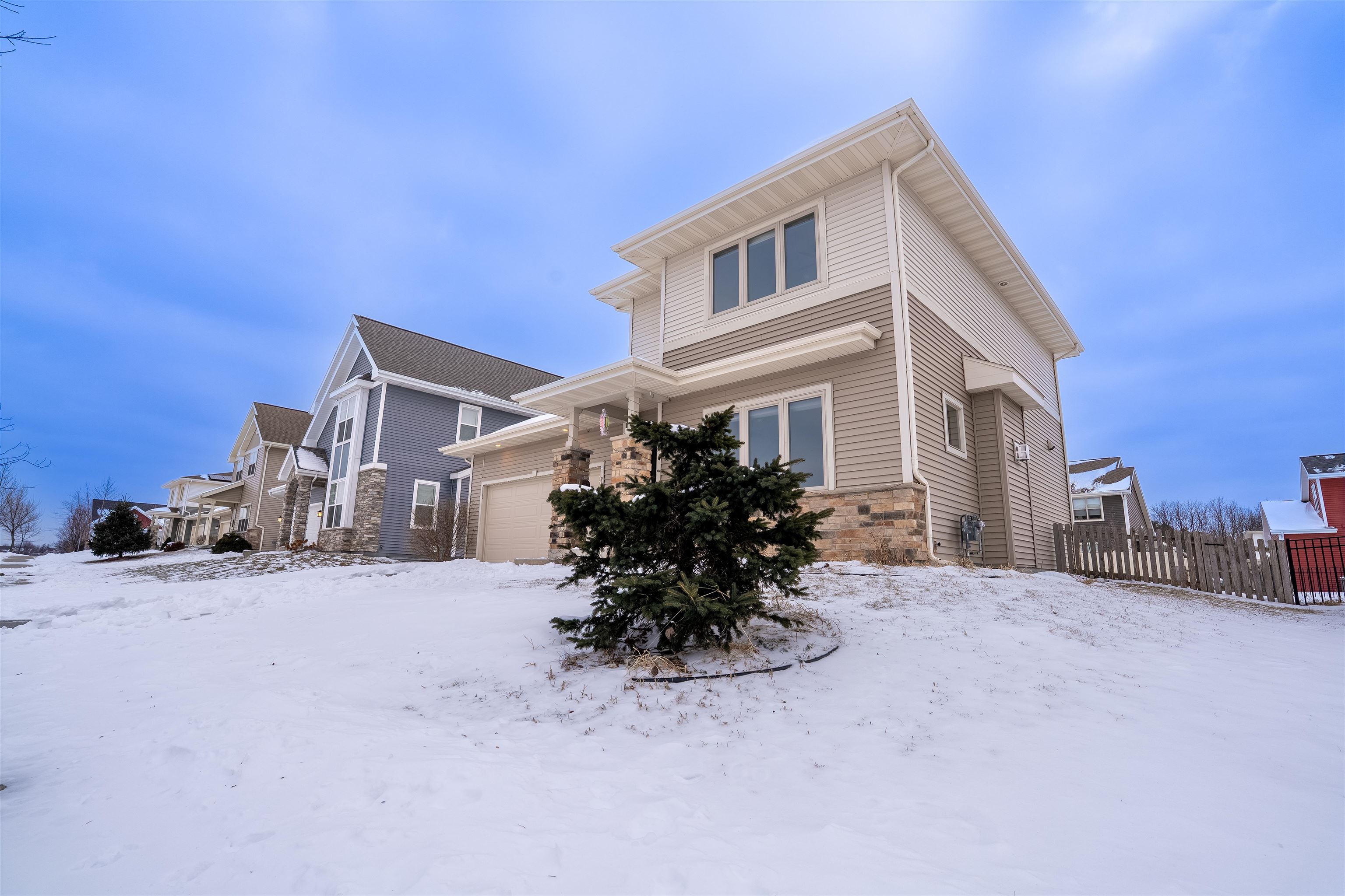 9913 Autumn Breeze Road Middleton, WI 53562 - Photo 10 of 26