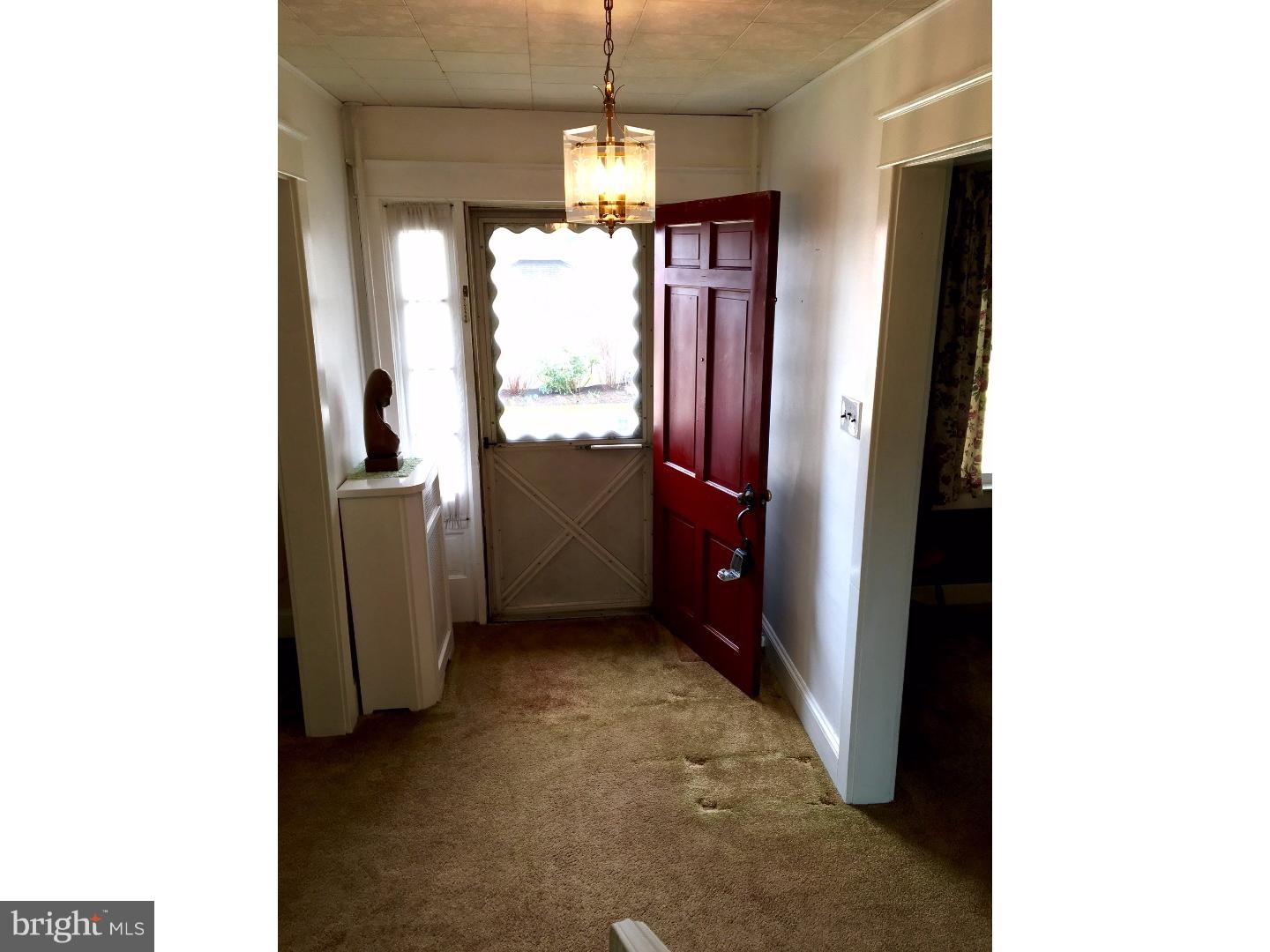 201 Riverview Avenue Ridley Park, PA 19078 - Photo 8 of 25 Foyer