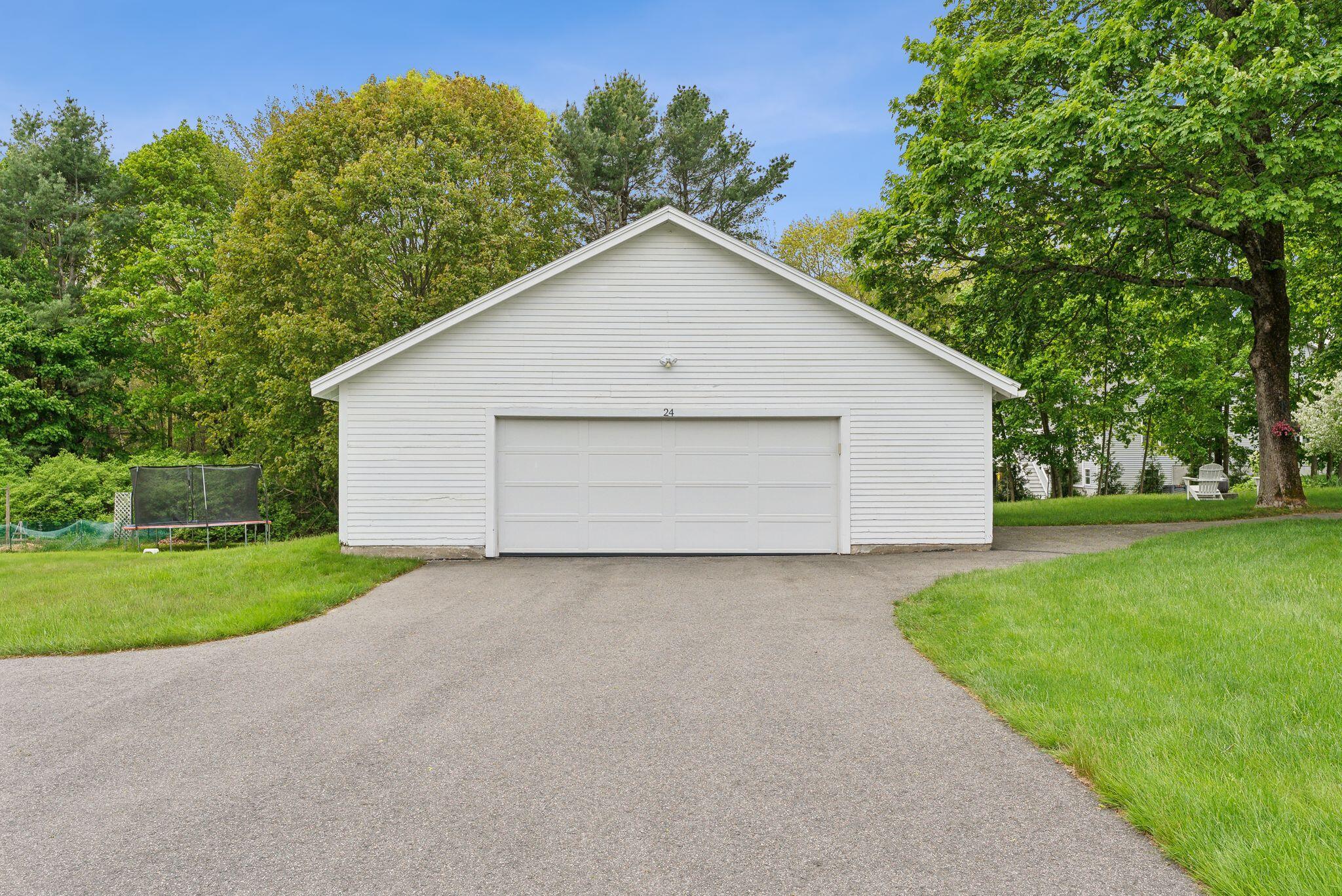 24 Ross Road Kennebunk, ME 04043 - Photo 13 of 73 15_DSC02272