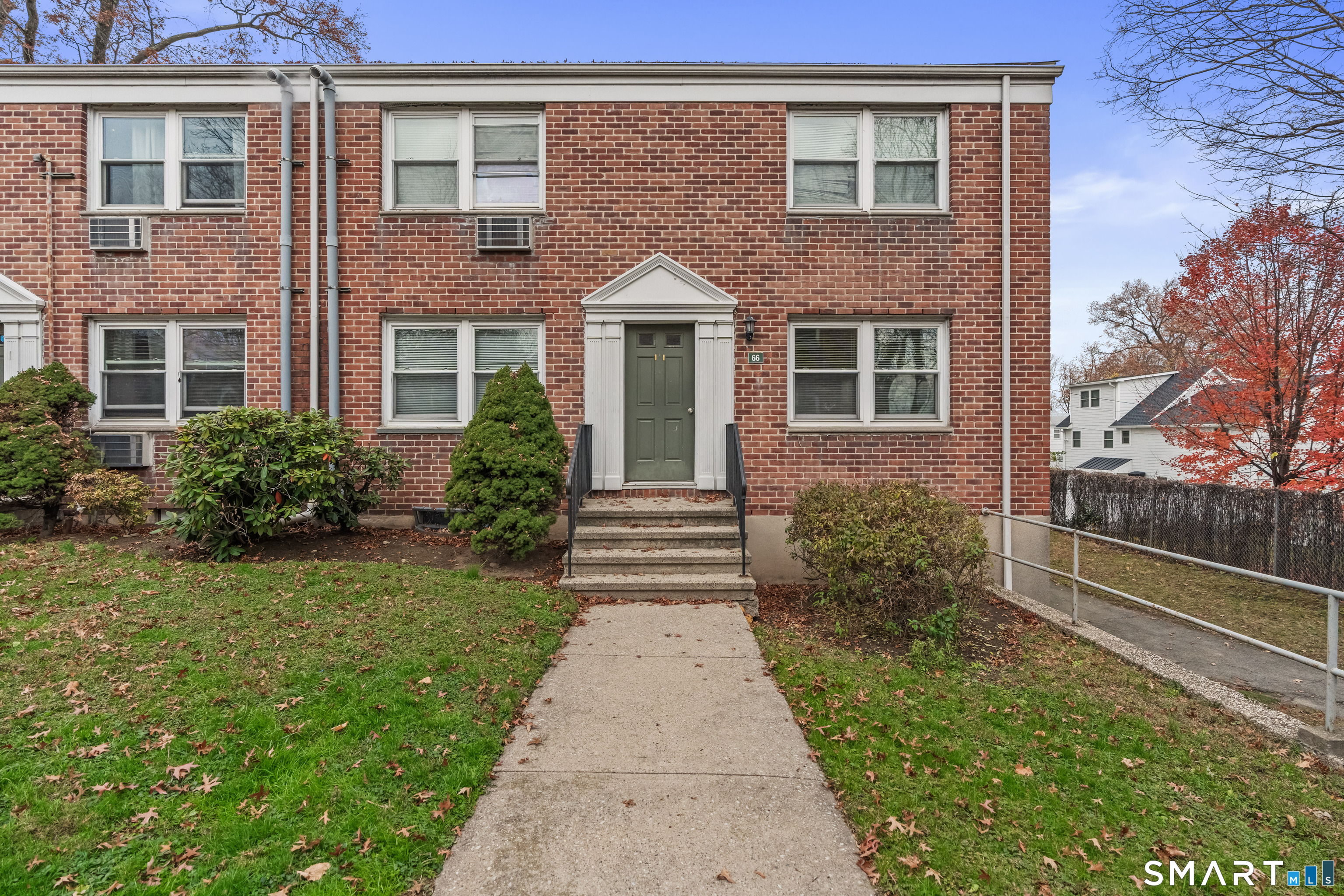 110 Blachley Road, Unit A Stamford, CT 06902 - Photo 14 of 26