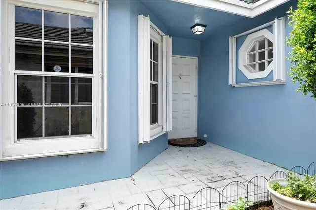 $3,599 | 2707 Pinewood Court, Unit 2707, Davie, FL 33328