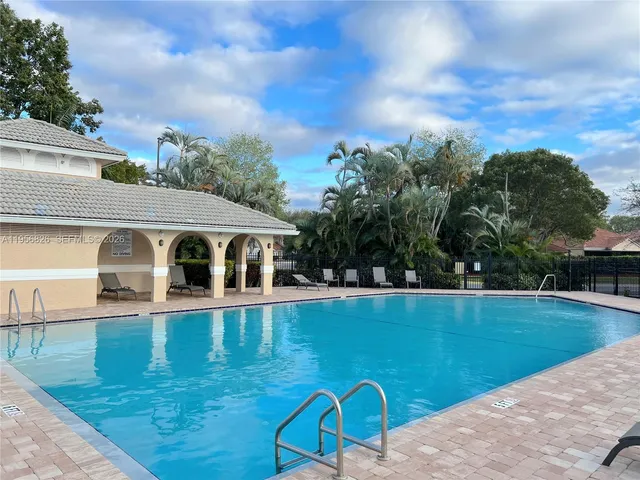 $3,599 | 2707 Pinewood Court, Unit 2707, Davie, FL 33328