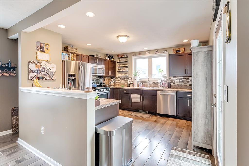 13 Alpine Avenue Pittsburgh, PA 15212 - Photo 9 of 25 Gallery Image 9