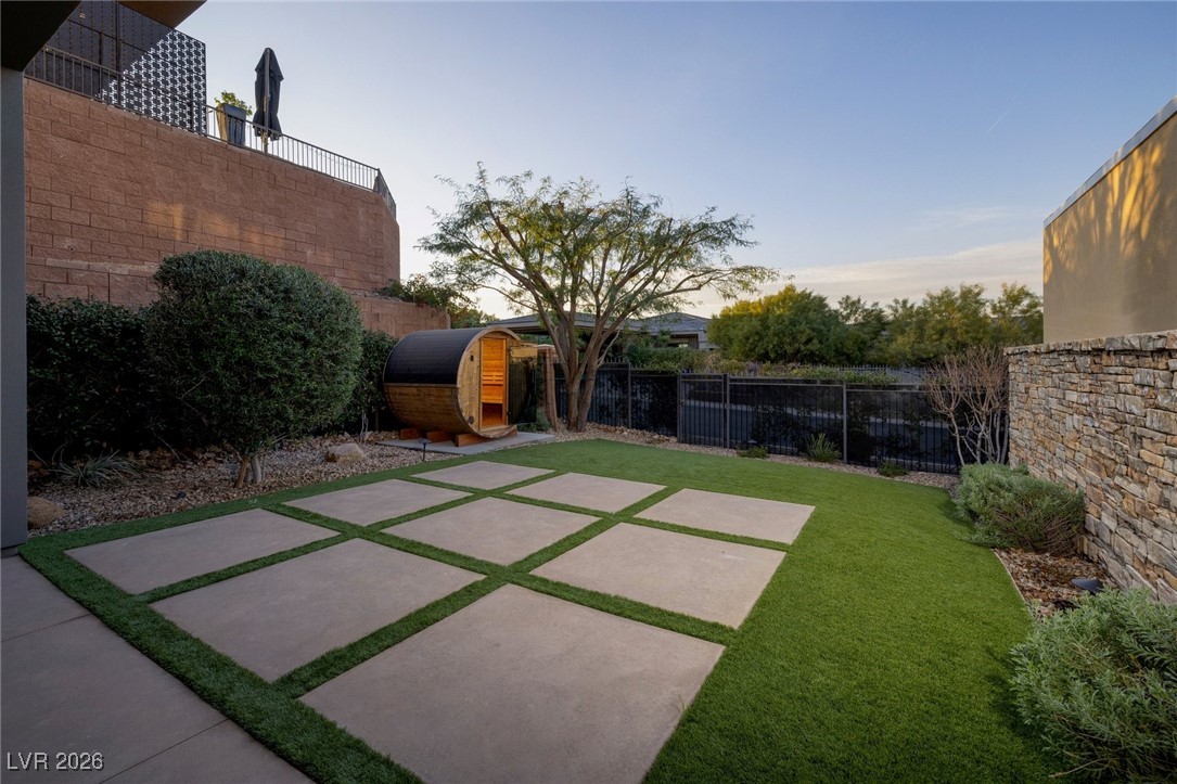 675 Scenic Rim Drive Henderson, NV 89012 - Photo 41 of 46