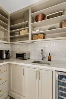 $995,000 | 2910 Houston Avenue, Houston, TX 77009
