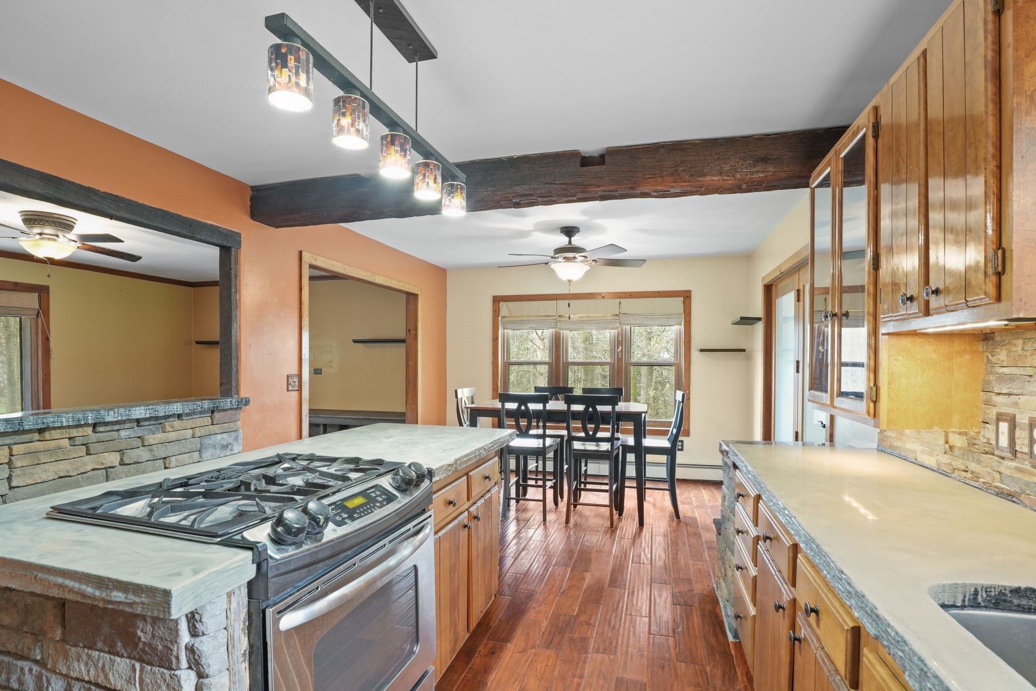 145 Wilson Hill Road Binghamton, NY 13905 - Photo 4 of 33