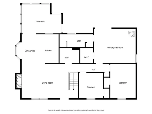 a picture of a book shelf