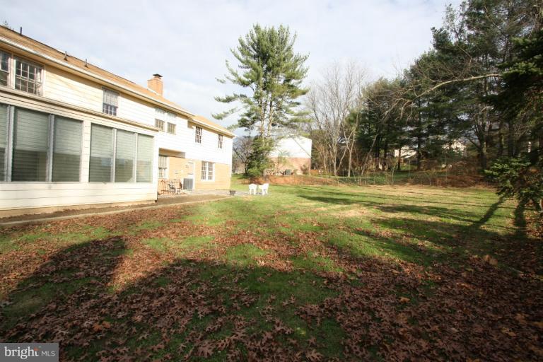 15101 Middlegate Road Silver Spring, MD 20905 - Photo 19 of 28 Exterior (General)