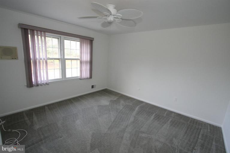 15101 Middlegate Road Silver Spring, MD 20905 - Photo 7 of 28 Bedroom