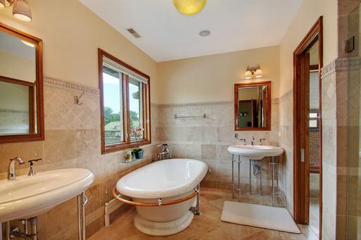 522 Wisner Street Park Ridge, IL 60068 - Photo 7 of 10