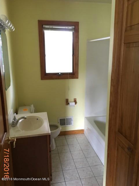 14 Spruce Road Howell, NJ 07731 - Photo 2 of 15 bathroom2 (2)
