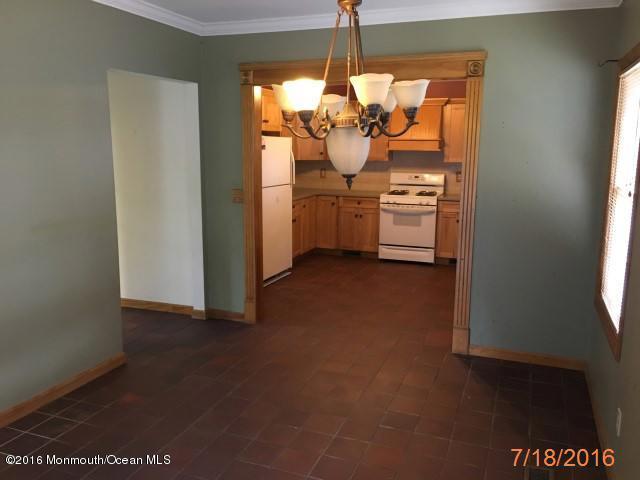 14 Spruce Road Howell, NJ 07731 - Photo 10 of 15 dining (1)