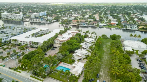 $625,000 | 1202 Hillsboro Mile, Unit 2A, Hillsboro Beach, FL 33062