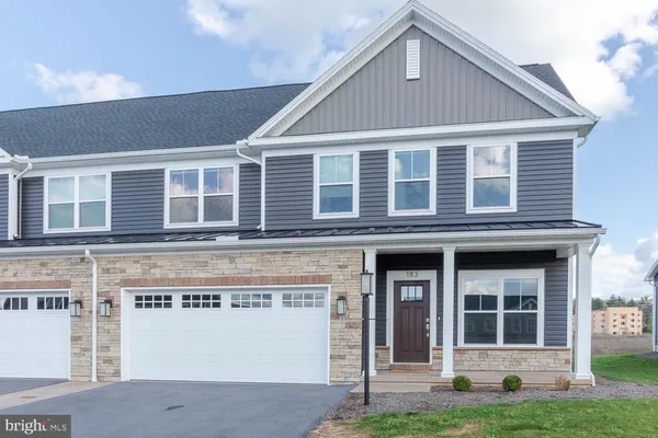 $585,000 | 183 Aeropointe Lane, State College, PA 16803