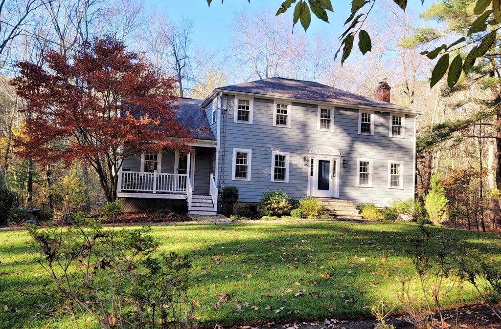 25 Bear Hill Road Sherborn, MA 01770 - Photo 3 of 42 Gallery Image 3