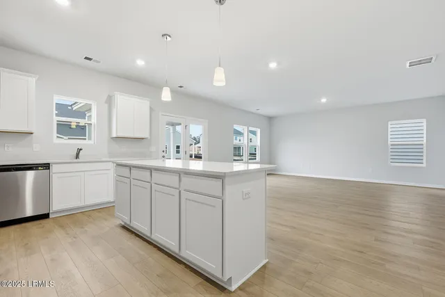 $359,900 | 37 Landing Road, Ridgeland, SC 29936