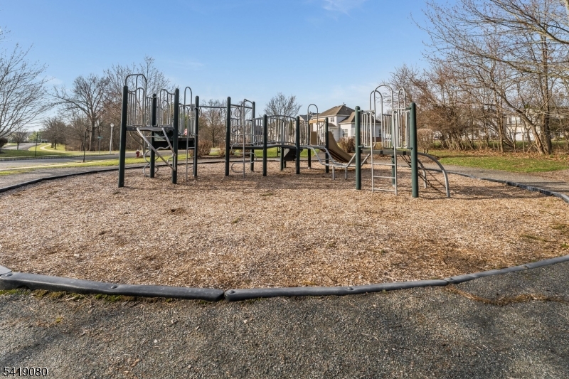 44 Colts Lane Flemington, NJ 08822 - Photo 26 of 32