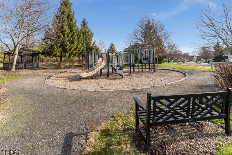 44 Colts Lane Flemington, NJ 08822 - Photo 28 of 32