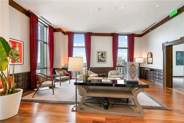 $8,000 | 2 Canal Street, Unit 2309, New Orleans, LA 70130