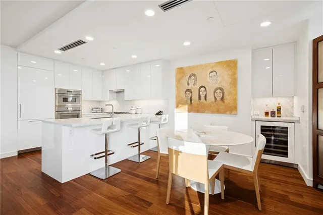 $8,000 | 2 Canal Street, Unit 2309, New Orleans, LA 70130