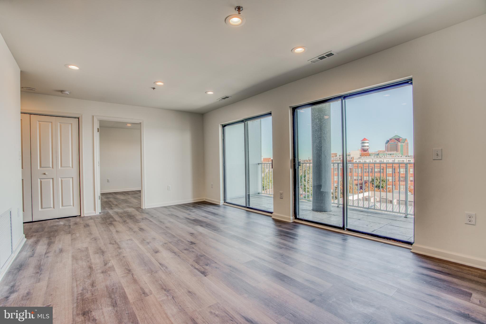 2702 Lighthouse Point East, Unit 626 Baltimore, MD 21224 - Photo 19 of 60 Hardwood floors throughout!