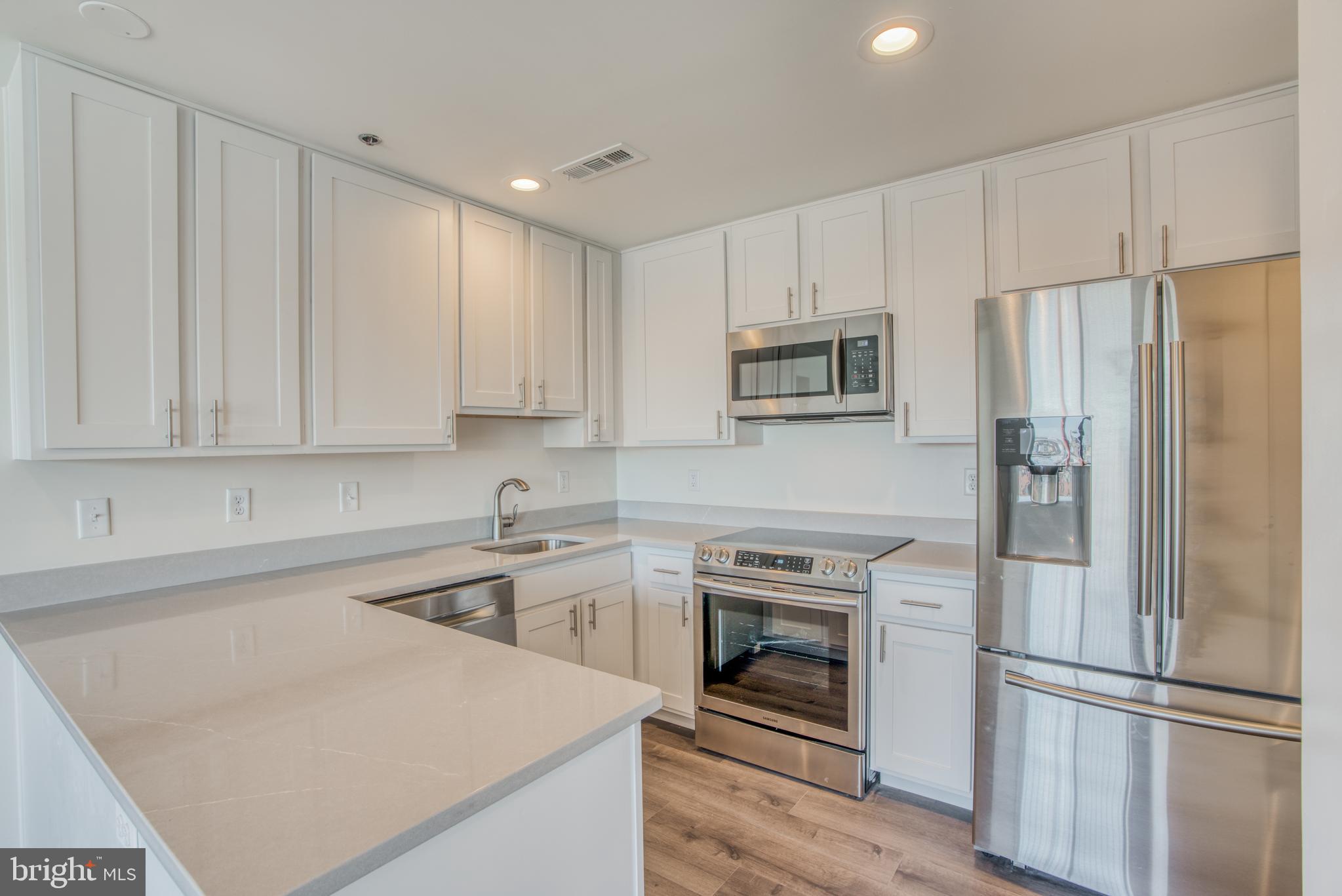 2702 Lighthouse Point East, Unit 626 Baltimore, MD 21224 - Photo 8 of 60 All new stainless steel appliances